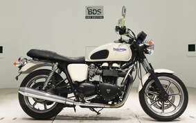 TRIUMPH BONNEVILLE 2011