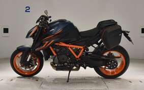 KTM 1290 SUPER DUKE R 2022