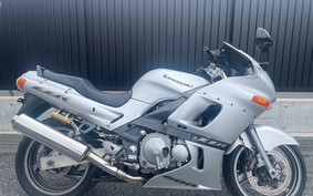 KAWASAKI ZZ-R600 2005 ZX600E