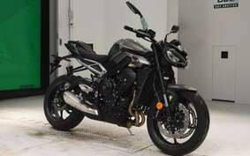 TRIUMPH STREET TRIPLE R 2023