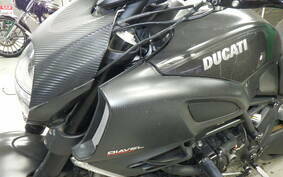 DUCATI DIAVEL 2011 G100A