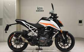 KTM 390 DUKE 2021 JPJ40