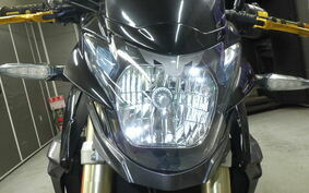 SUZUKI GSR750 2011 C5111