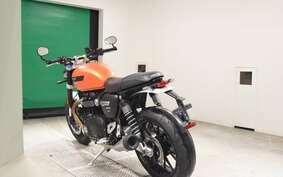 TRIUMPH SPEED TWIN 2023 AD85H4