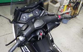 YAMAHA T-MAX 530 2013 SJ12J