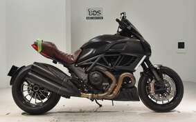 DUCATI DIAVEL DARK 2013