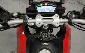 DUCATI HYPERMOTARD 939 2017 BA01JA