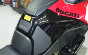 DUCATI MULTISTRADA V4 2022