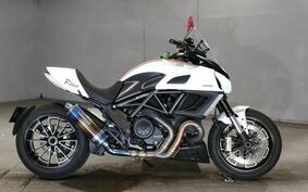 DUCATI DIAVEL 2012 G100A