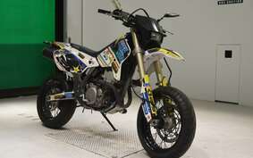 SUZUKI DR-Z400SM 2006 SK44A