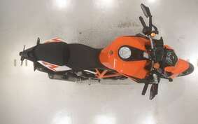 KTM 1290 SUPER DUKE R 2014 V3940