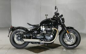 TRIUMPH BONNEVILLE BOBBER 2022 AD84HW