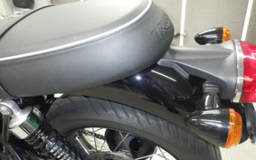 TRIUMPH BONNEVILLE T100 2023