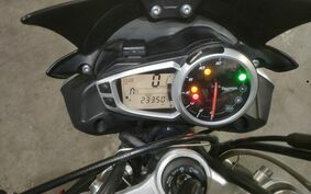 TRIUMPH STREET TRIPLE R 2014 TTL13