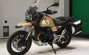 MOTO GUZZI V85 TT 2021