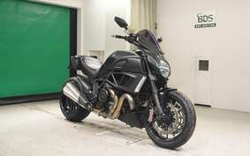 DUCATI DIAVEL DARK 2013