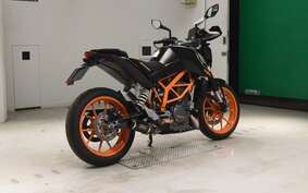 KTM 250 DUKE JGE40