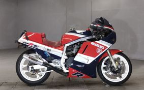 SUZUKI GSX-R750 GR71G