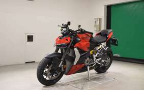 DUCATI STREETFIGHTER V2 2023