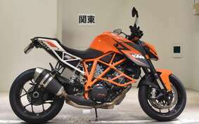 KTM 1290 SUPER DUKE R 2016 V3940