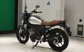 YAMAHA XSR155