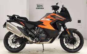 KTM 1290 SUPER ADVENTURE S 2022 V7940