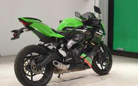 KAWASAKI ZX-25R ZX250E