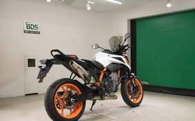 KTM 890 DUKE R 2022