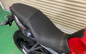 TRIUMPH STREET TRIPLE 2015 TTL116