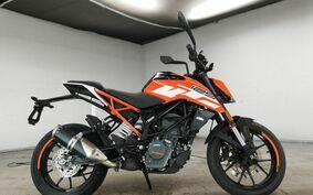 KTM 125 DUKE JPA40