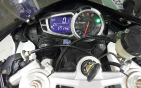 TRIUMPH DAYTONA 675 2009