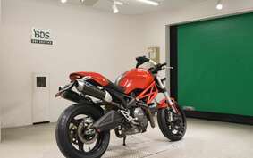 DUCATI MONSTER 696 2010