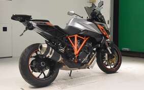 KTM 1290 SUPER DUKE GT 2017