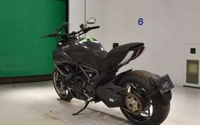 DUCATI DIAVEL 2011 G100A