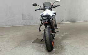 KTM 890 DUKE R 2020 TU940