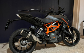 KTM 390 DUKE 2024 JPJ40