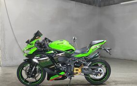 KAWASAKI ZX-25R ZX250E