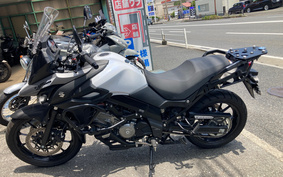 SUZUKI V-Strom 2019 C733A