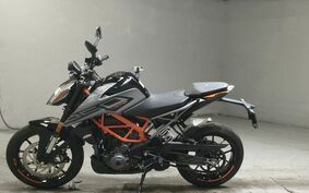 KTM 250 DUKE 2022 JPE40