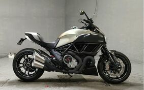 DUCATI DIAVEL Titan 2015 G105J