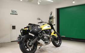 DUCATI SCRAMBLER ICON 2015