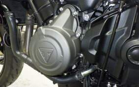 TRIUMPH TRIDENT 660 2023