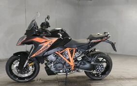 KTM 1290 SUPER DUKE GT 2024 V69