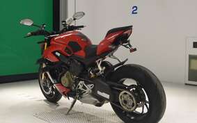 DUCATI STREETFIGHTER V4 S 2021