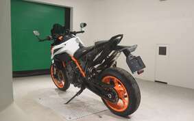 KTM 890 DUKE R 2021 TU940