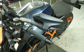 KTM 1290 SUPER DUKE R 2022 V3940