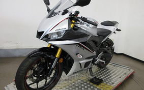 YAMAHA YZF-R25 2020 RG43J