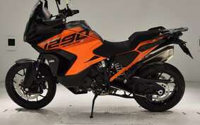 KTM 1290 SUPER ADVENTURE S 2024