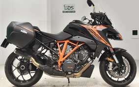 KTM 1290 SUPER DUKE GT 2019 V6940