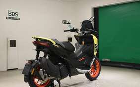 APRILIA SR GT200